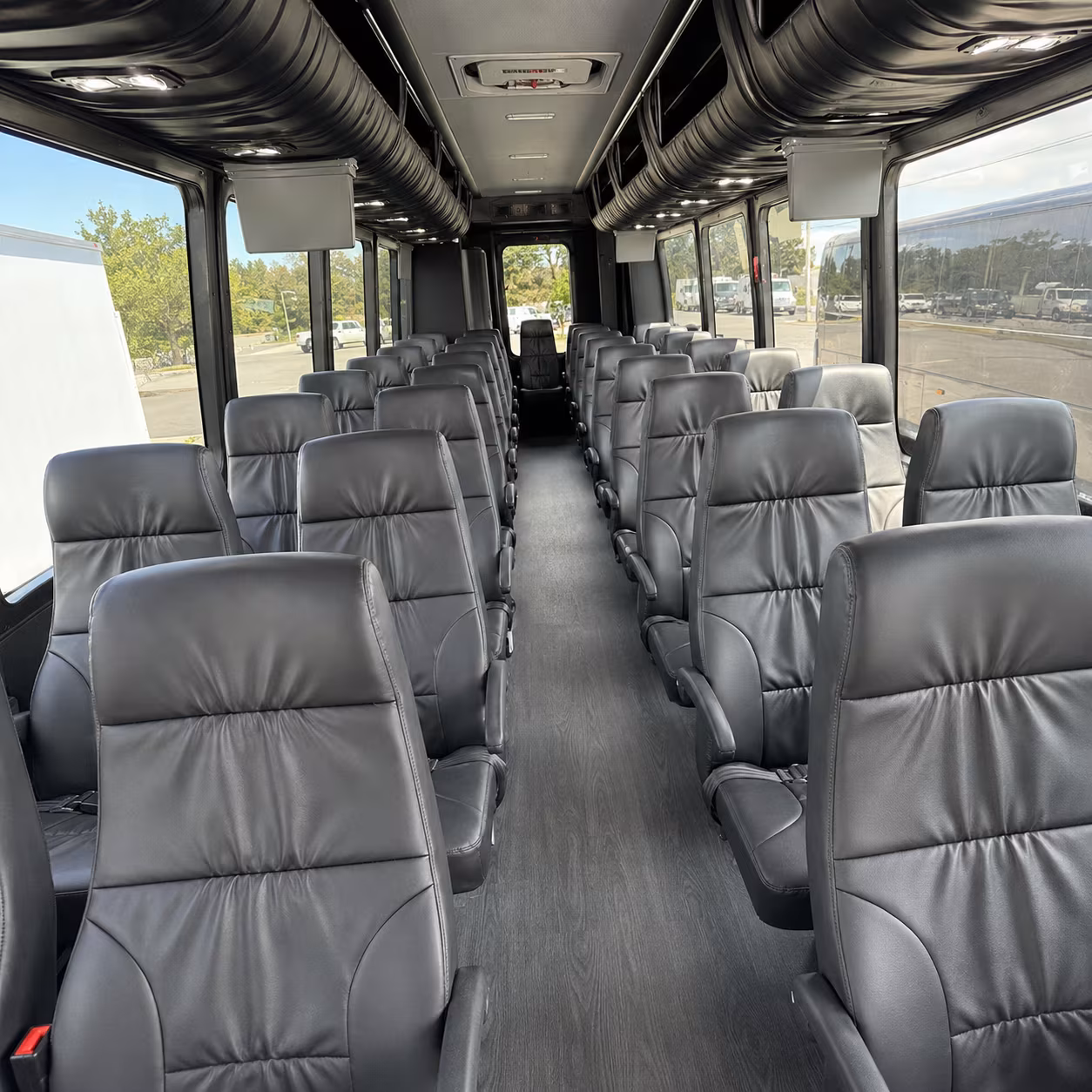 Jackson Wedding Transportation & Shuttle Service