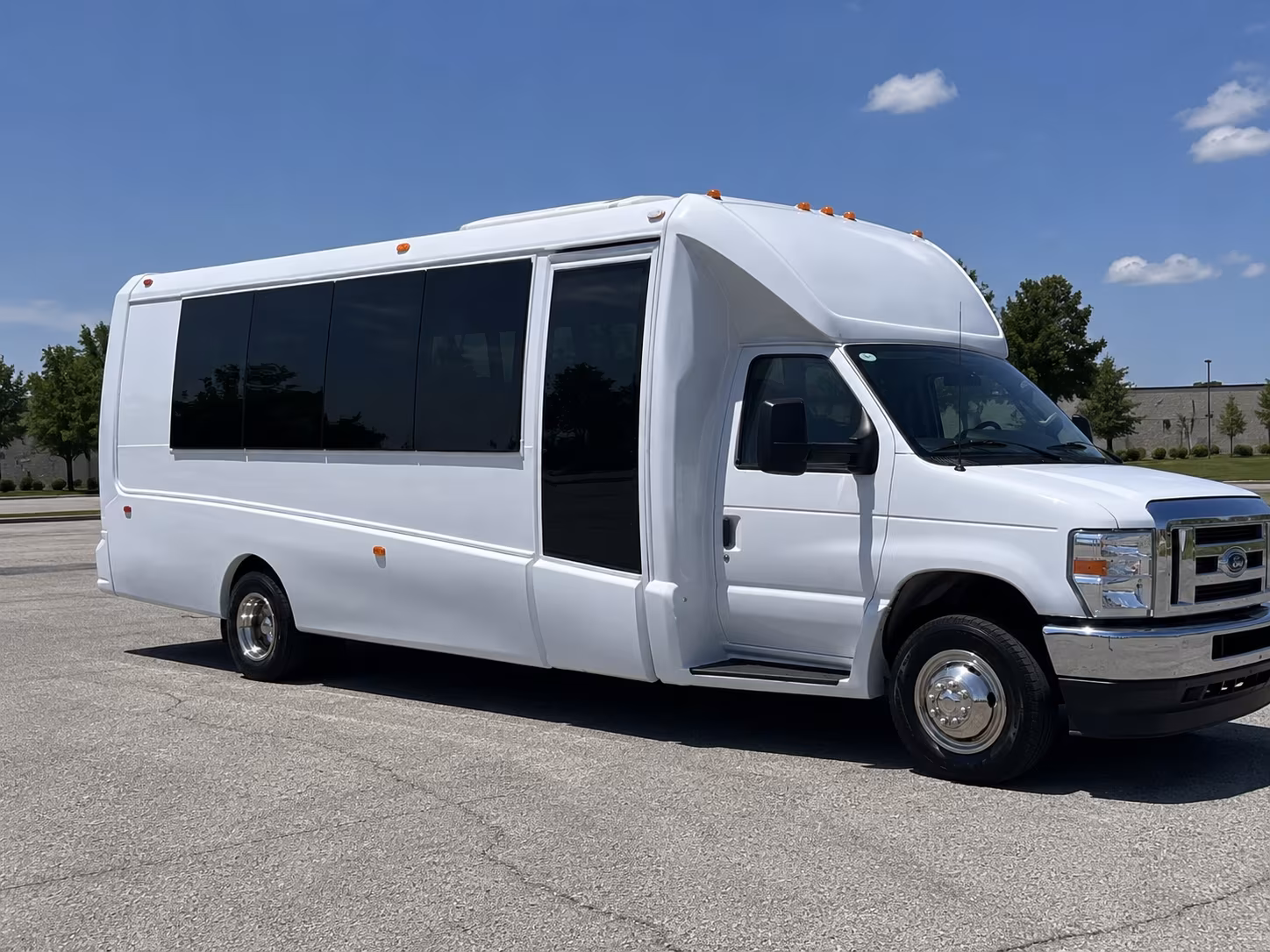 New Orleans Winery Tour & Pub Crawl Transportation party bus exterior