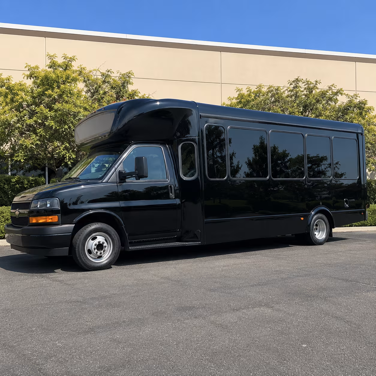 New Orleans Winery Tour & Pub Crawl Transportation